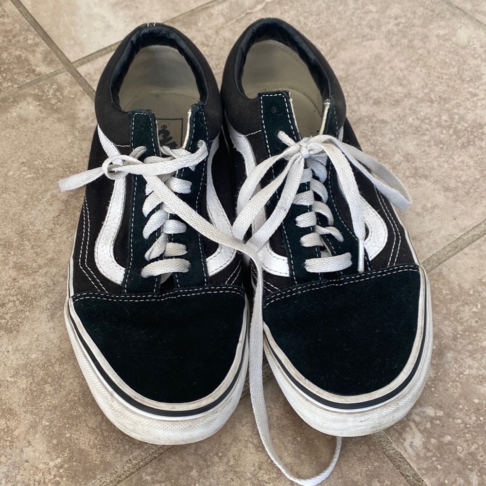 Black Vans